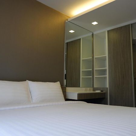 18 Residence Банкок Екстериор снимка